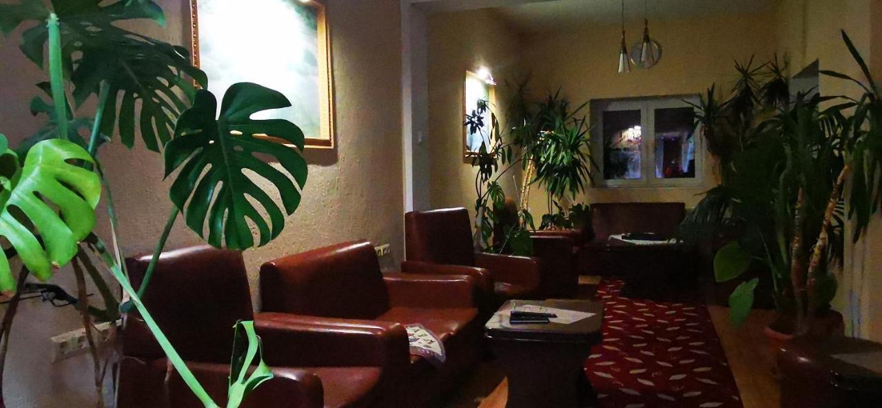 Hotel All Times Timisu de Jos Exterior photo