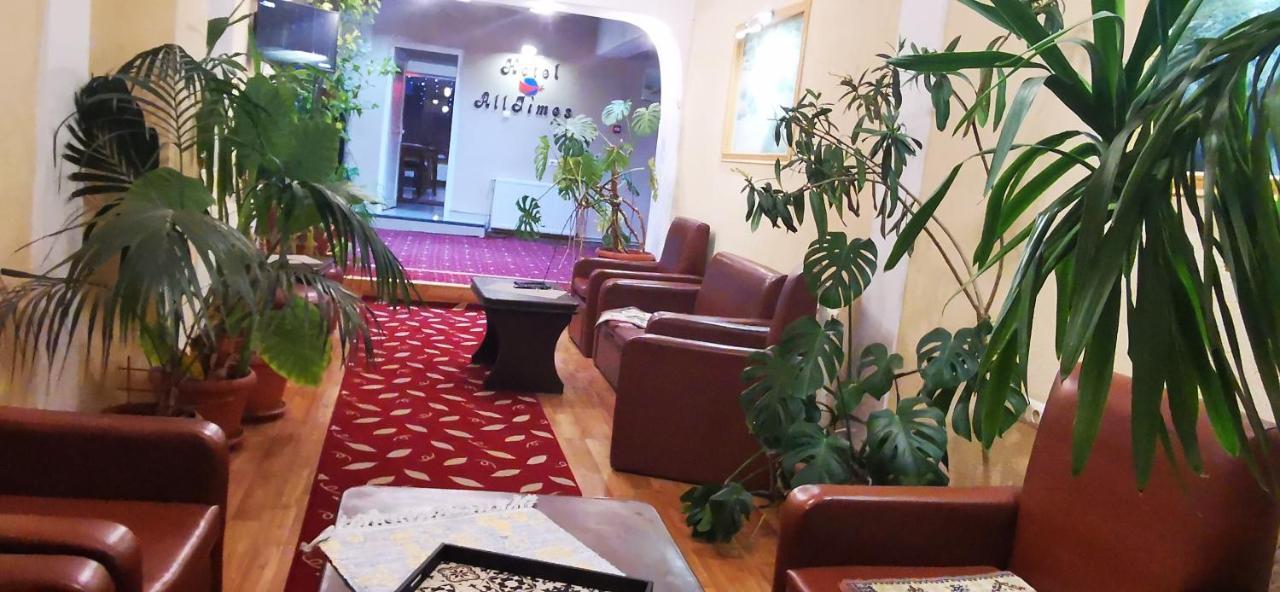 Hotel All Times Timisu de Jos Exterior photo